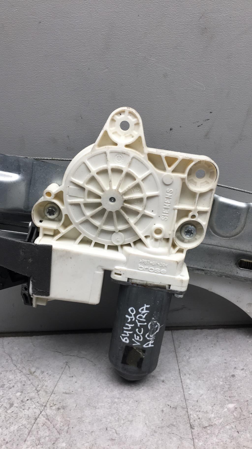 Alzacristalli elettrico posteriore destro OPEL VECTRA C PHASE 2  - 1