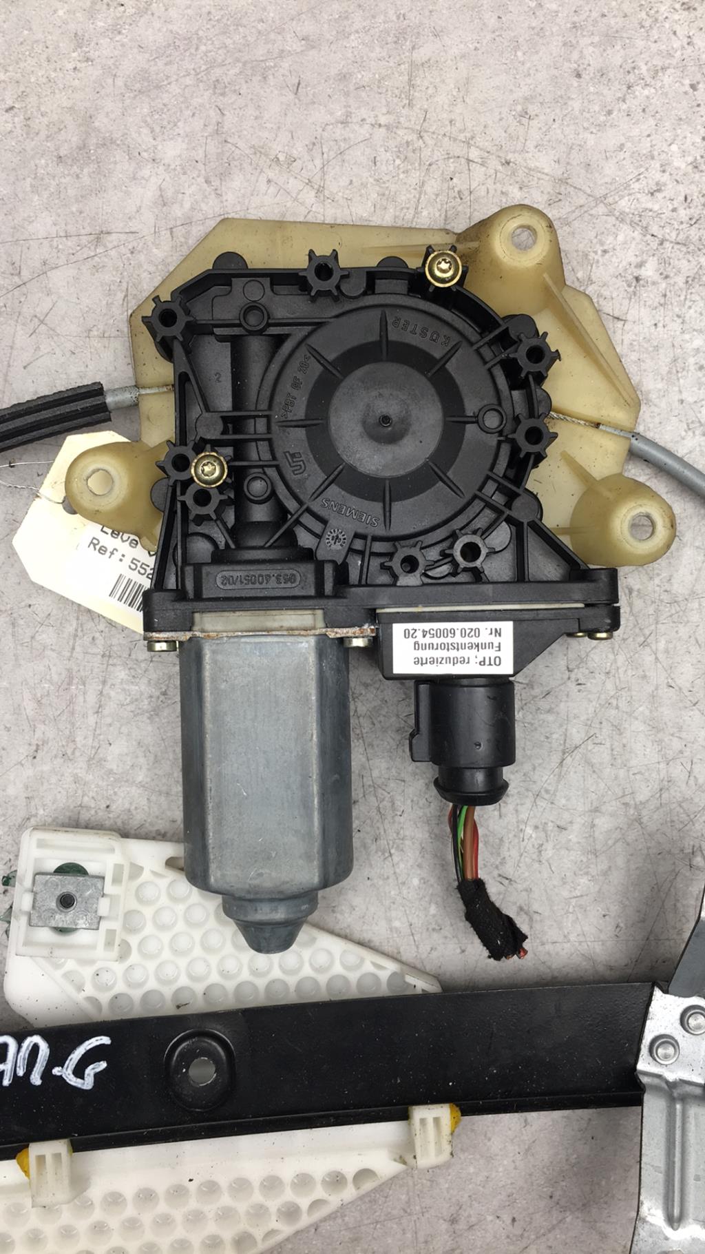 Alzacristalli elettrico posteriore sinistro AUDI A3 1 PHASE 1 Gasolina - 1