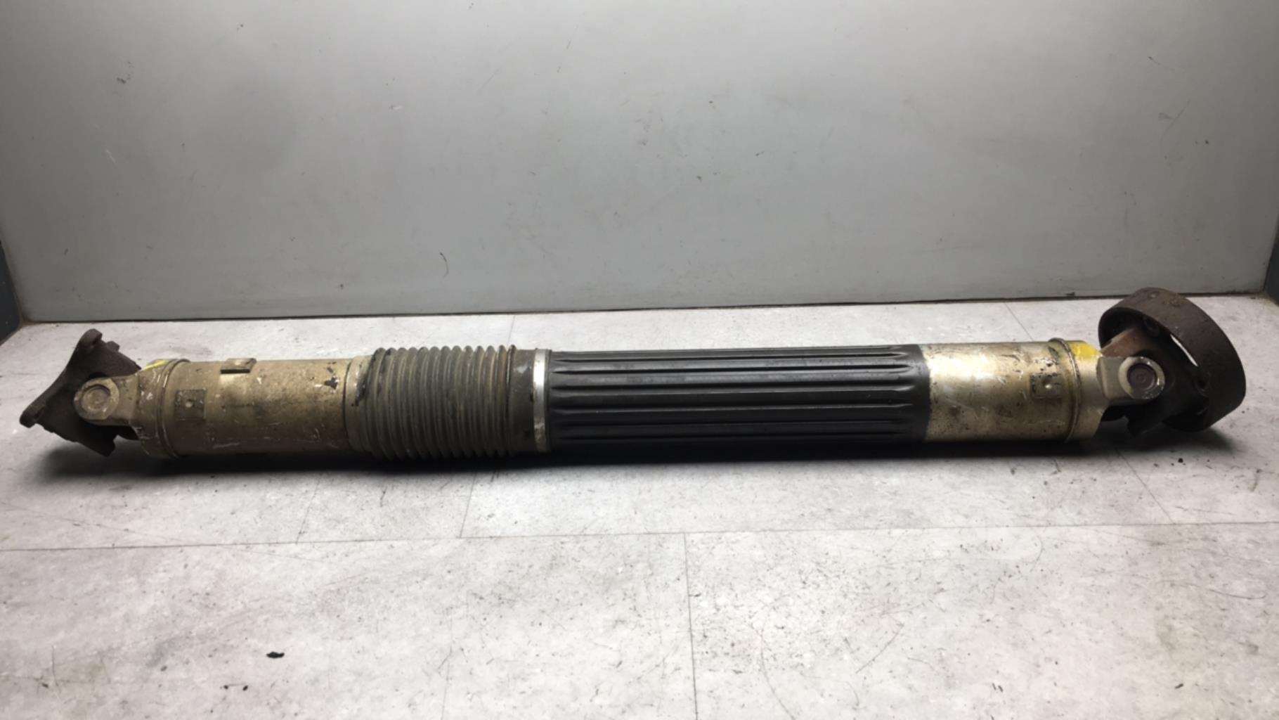 Arbre de transmission (propulsion) JEEP COMMANDER Diesel - 1