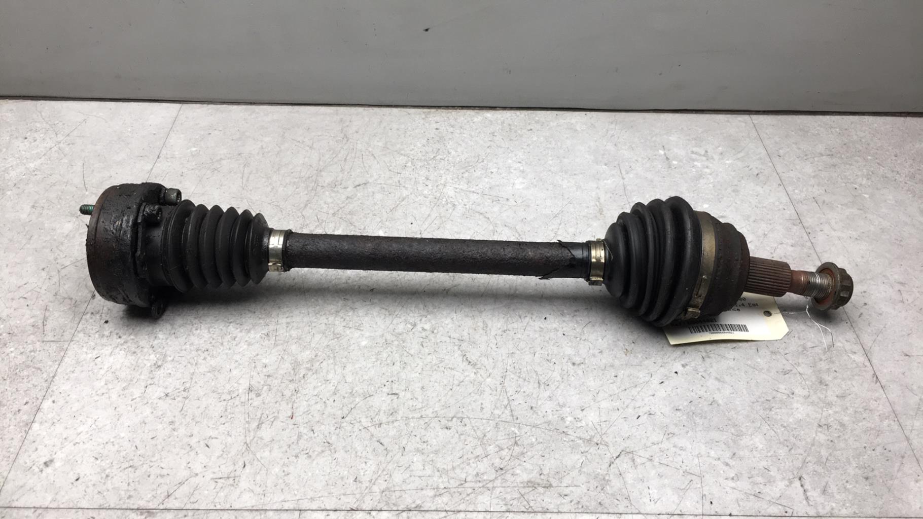 Cardan gauche (transmission) VOLKSWAGEN GOLF 4 Essence - 1
