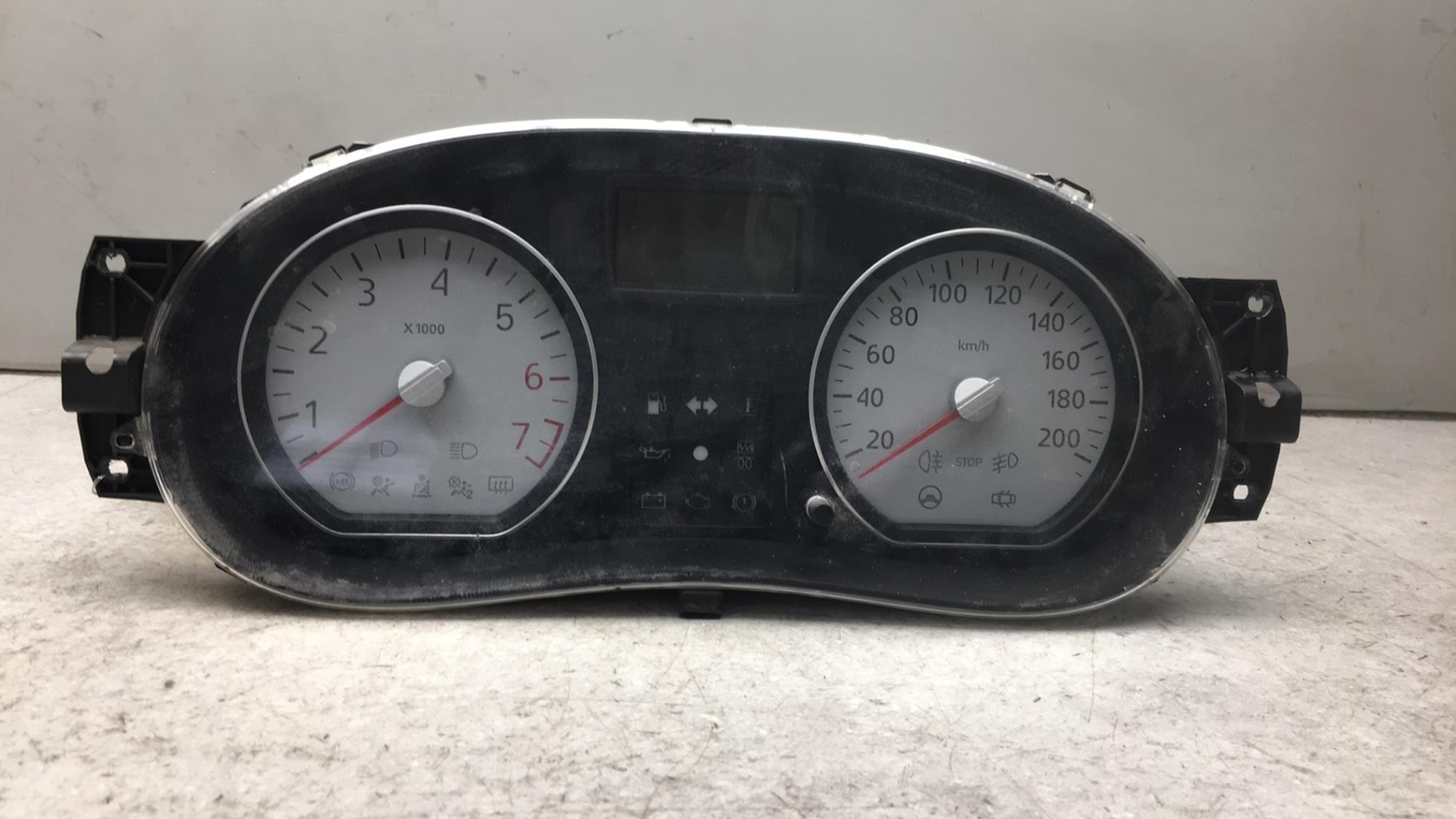 Compteur DACIA SANDERO 1 Essence - 1