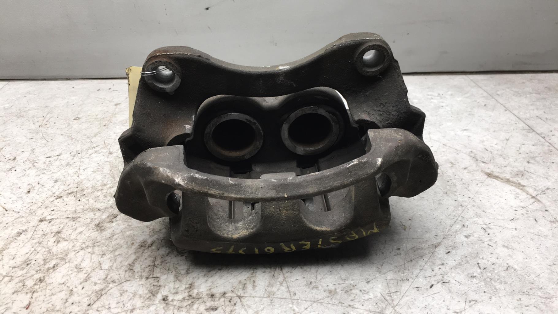 Etrier avant gauche (freinage) RENAULT MASTER 2 PHASE 2 Diesel - 1