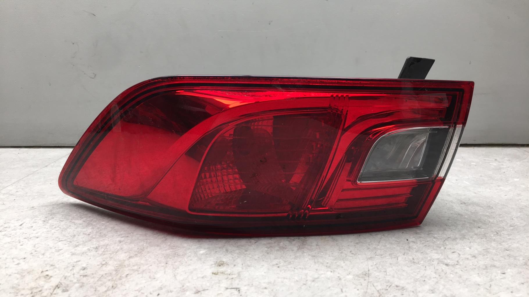 Fanale posteriore principale destro (luci) RENAULT CLIO 4 PHASE 1 Diésel - 1