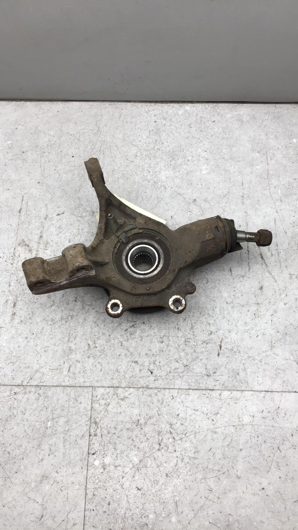 Fusee avant droit PEUGEOT 307 PHASE 2 Diesel - 1
