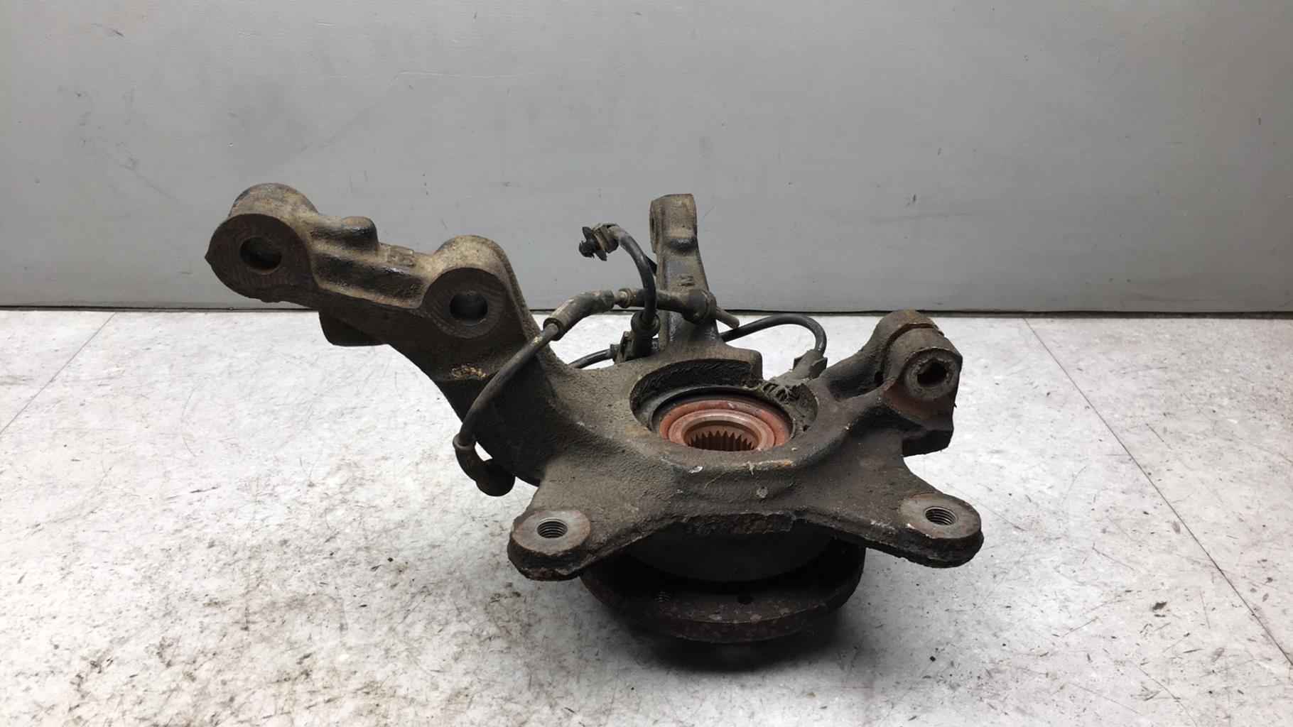 Fusee avant droit RENAULT KANGOO 2 PHASE 1 Diesel - 1