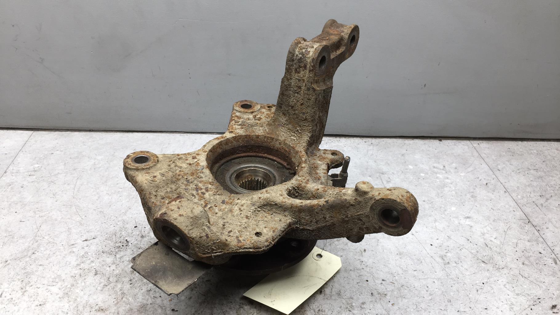 Fusee avant droit RENAULT MEGANE 3 PHASE 1 Diesel - 1