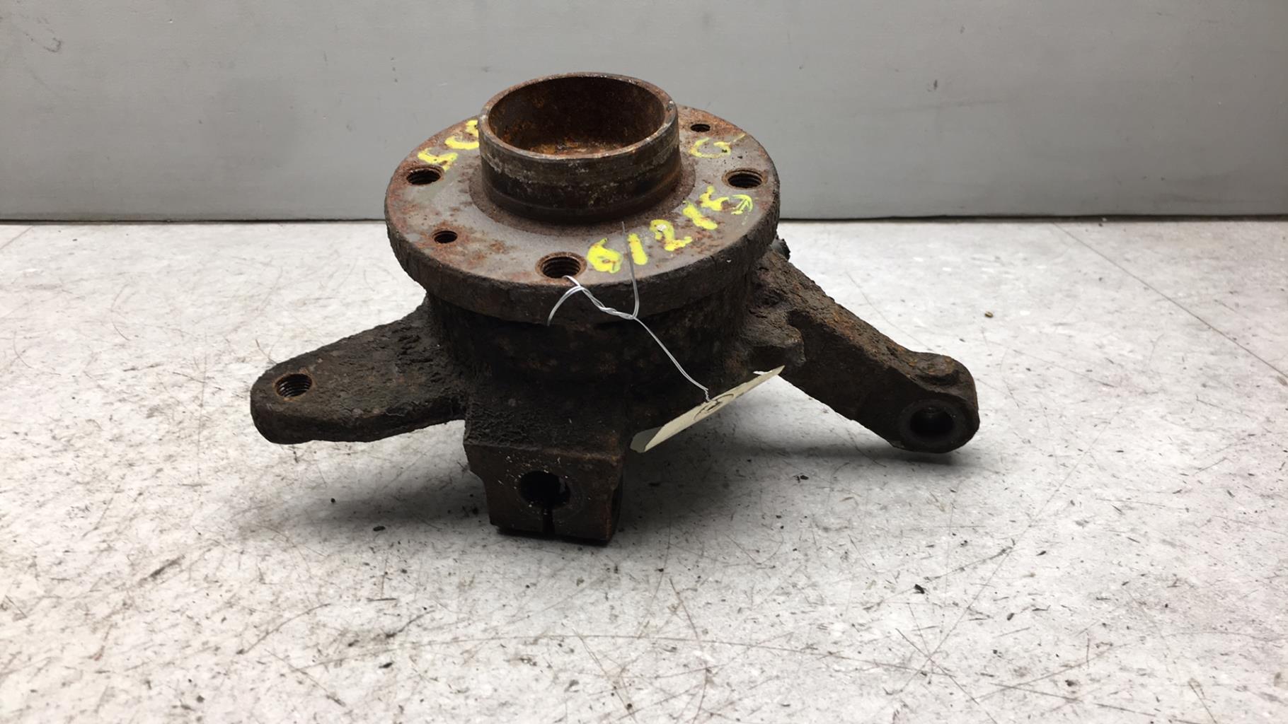 Fusee avant gauche RENAULT SCENIC 1  - 1