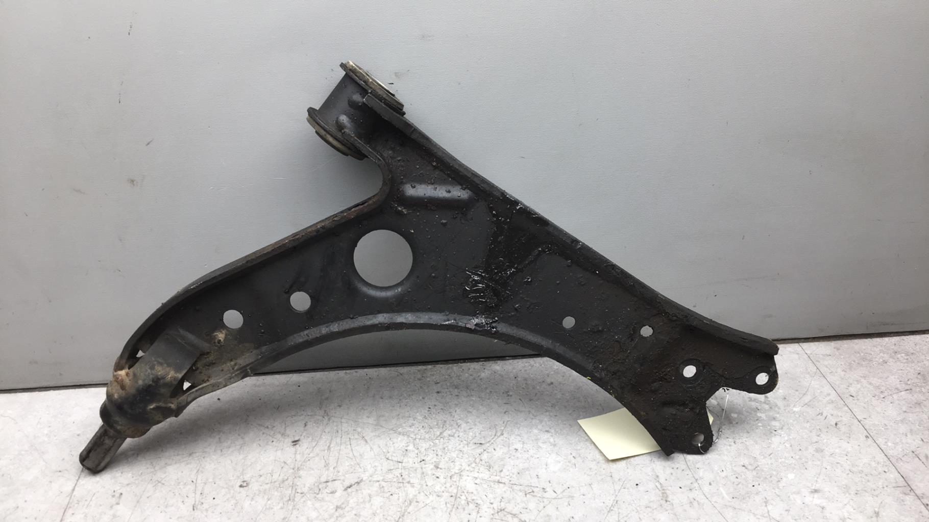 Triangle avant droit AUDI A3 2 PHASE 1 Diesel - 1