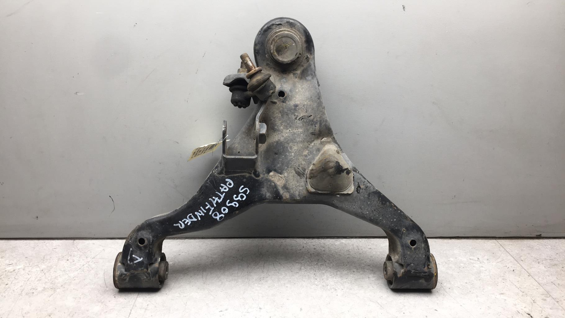 Triangle avant droit NISSAN PATHFINDER 2 PHASE 1 Diesel - 1