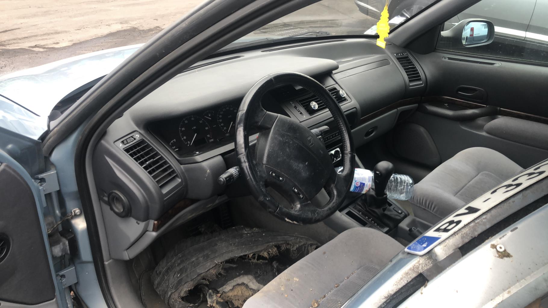 Moteur RENAULT SAFRANE PHASE 2 Essence - 1