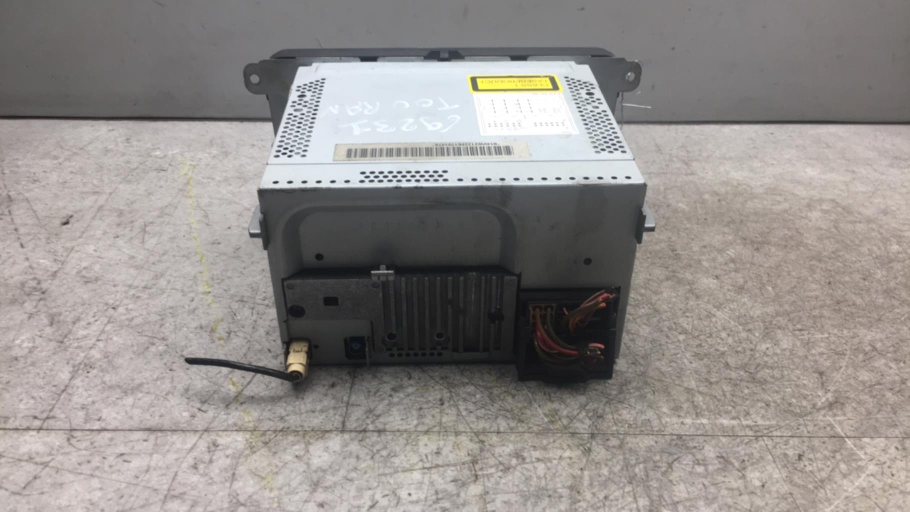 Autoradio originale VOLKSWAGEN TOURAN 1 PHASE 1  - 1