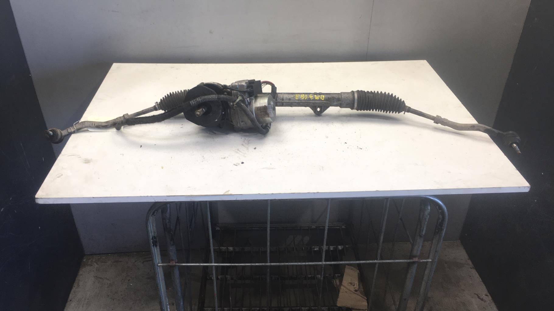 Cremaillere assistee CITROEN C4 CACTUS Diesel - 1