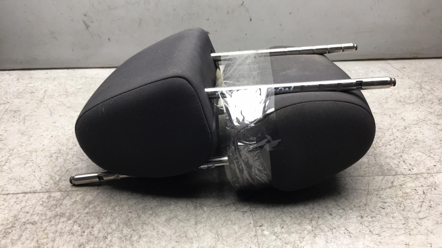 Appui tete avant SEAT LEON 2 PHASE 2 Diesel - 1