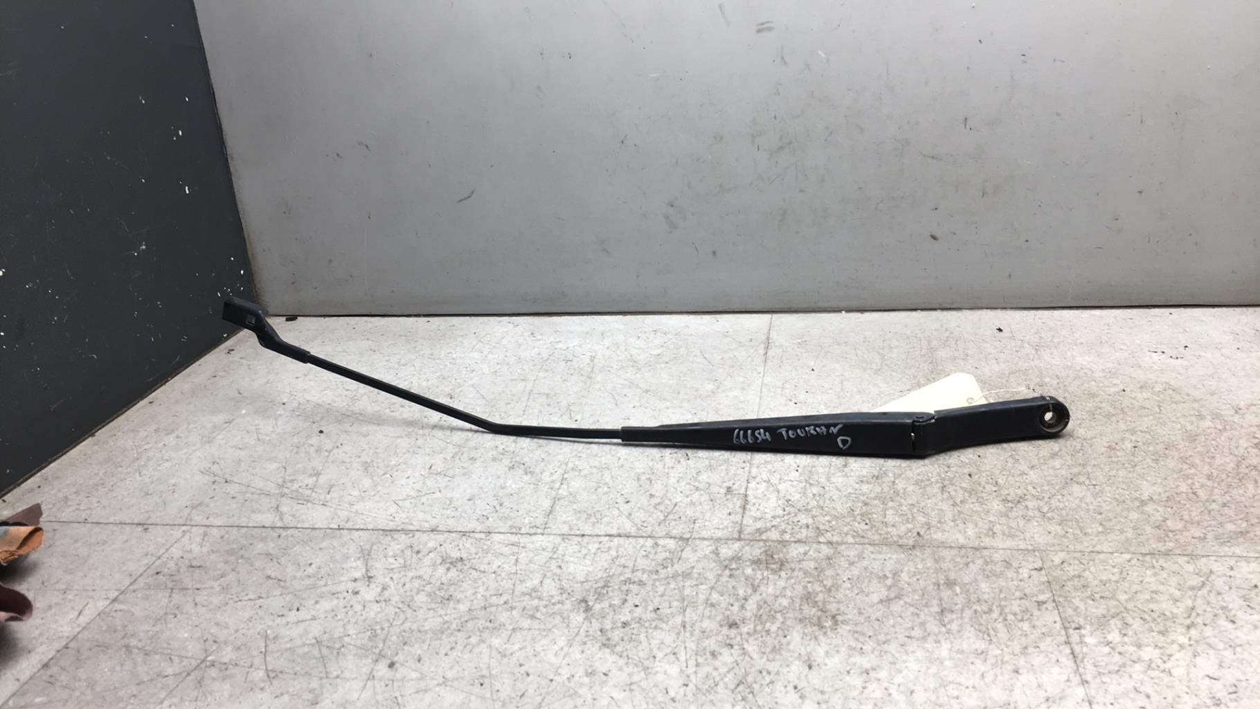 Braccio tergicristallo anteriore destro VOLKSWAGEN TOURAN 2 Diésel - 1