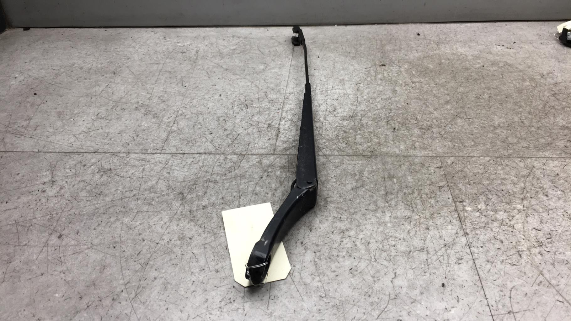 Braccio tergicristallo anteriore sinistro VOLKSWAGEN TOURAN 2 Diésel - 1