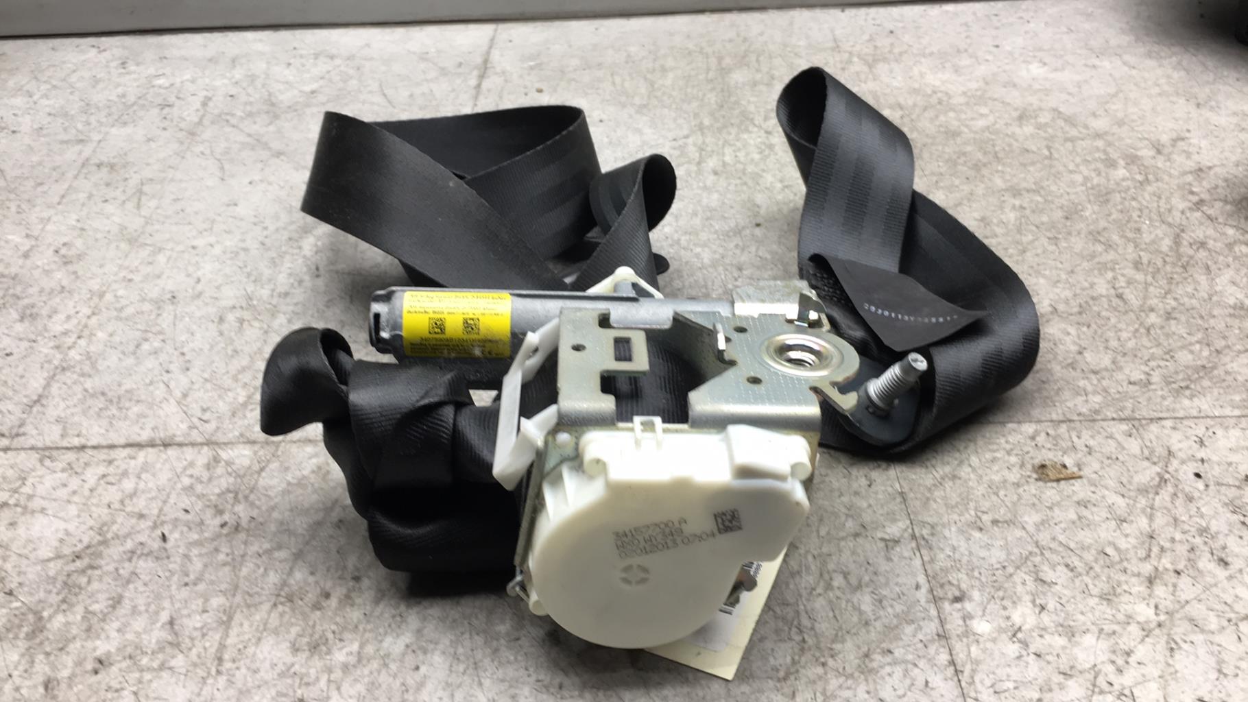 Cintura di sicurezza anteriore destra CITROEN C3 2 PHASE 1 Diésel - 1