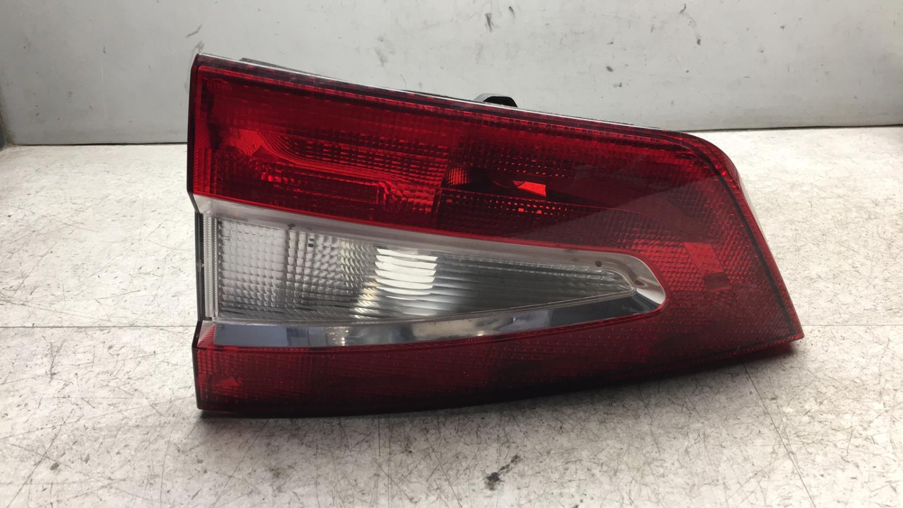 Feu arriere secondaire droit (feux) FORD GALAXY 2 PHASE 1  - 1