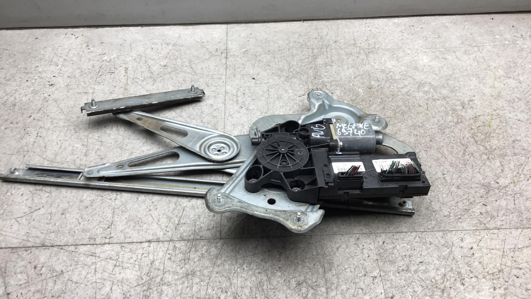 Alzacristalli elettrico anteriore sinistro RENAULT MEGANE 3 PHASE 1 COUPE  - 1
