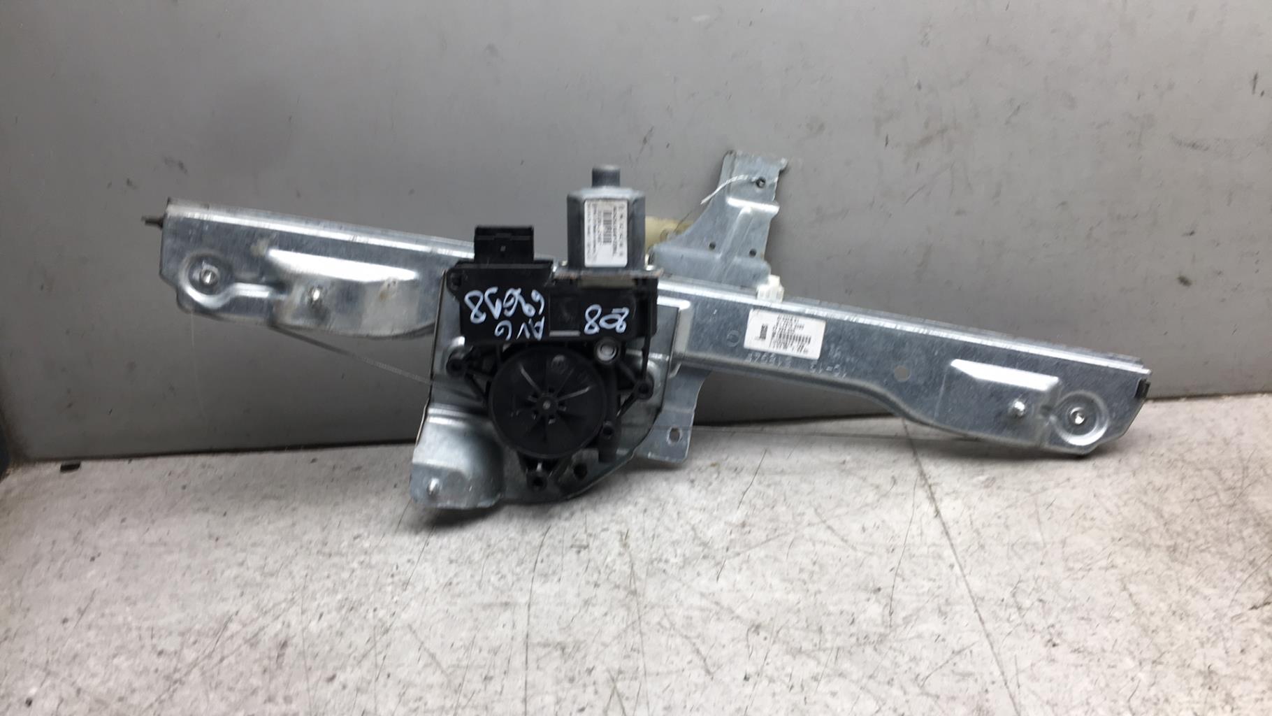 Alzacristalli elettrico anteriore sinistro PEUGEOT 208 1 PHASE 1 Diésel - 1