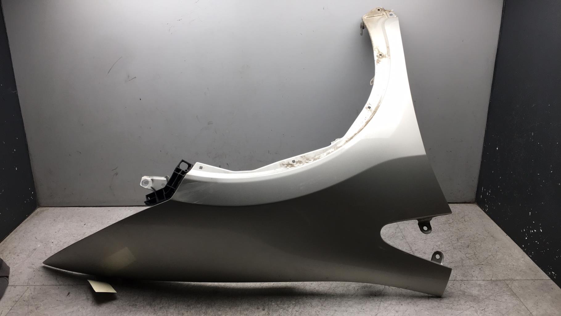 Parafango anteriore destro HONDA CIVIC 8 PHASE 1 Diésel - 1