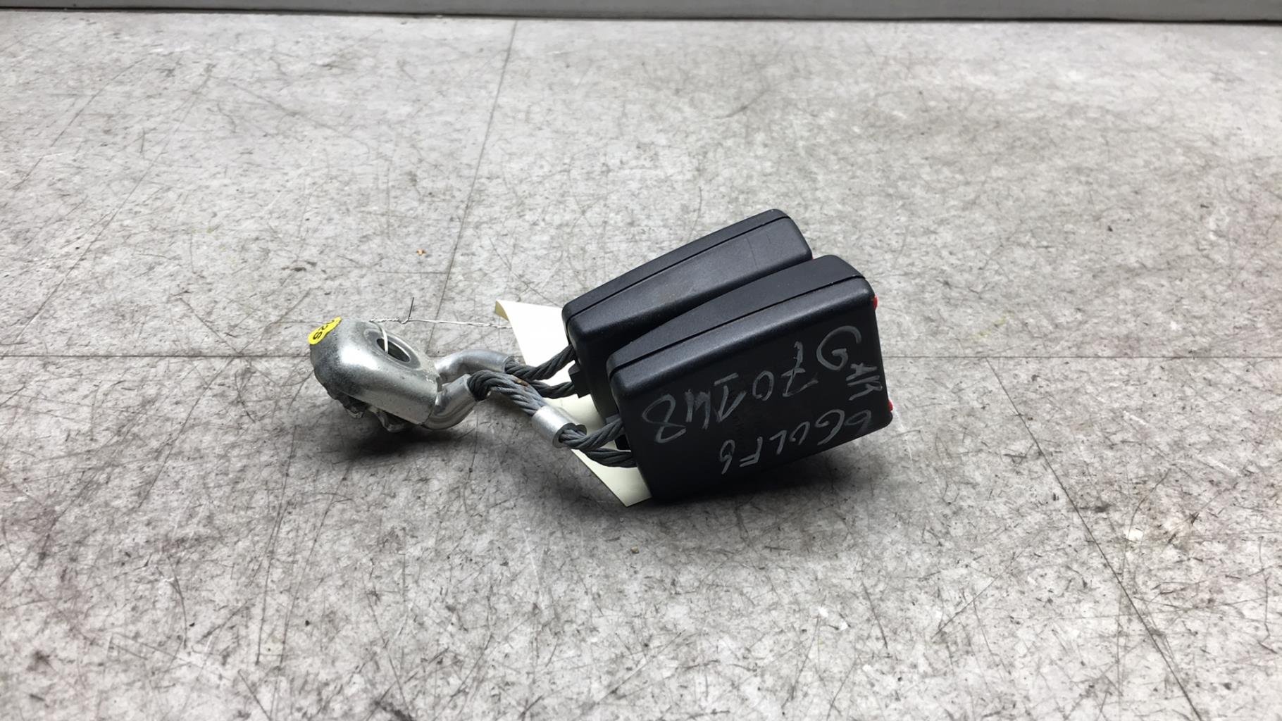 Aggancio cintura sicurezza posteriore sinistro VOLKSWAGEN GOLF 6  - 1