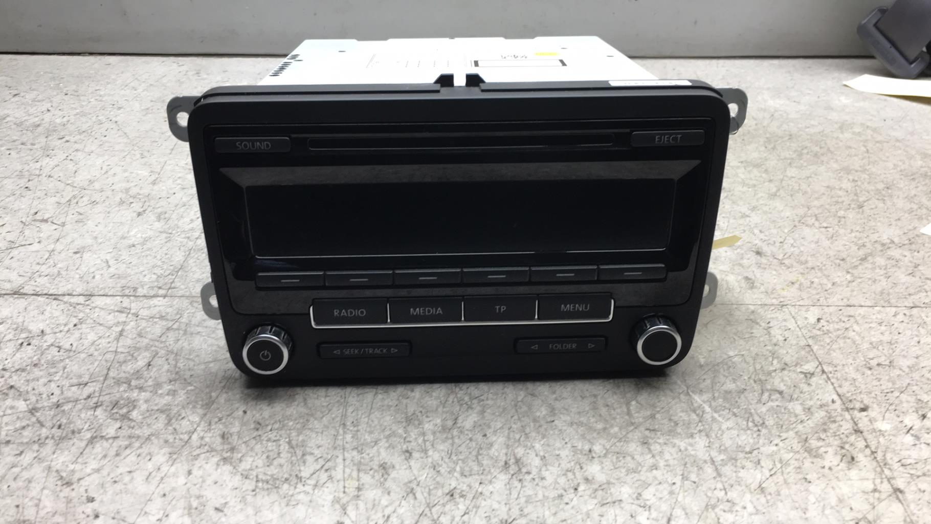 Autoradio VOLKSWAGEN GOLF 6 Diésel - 1
