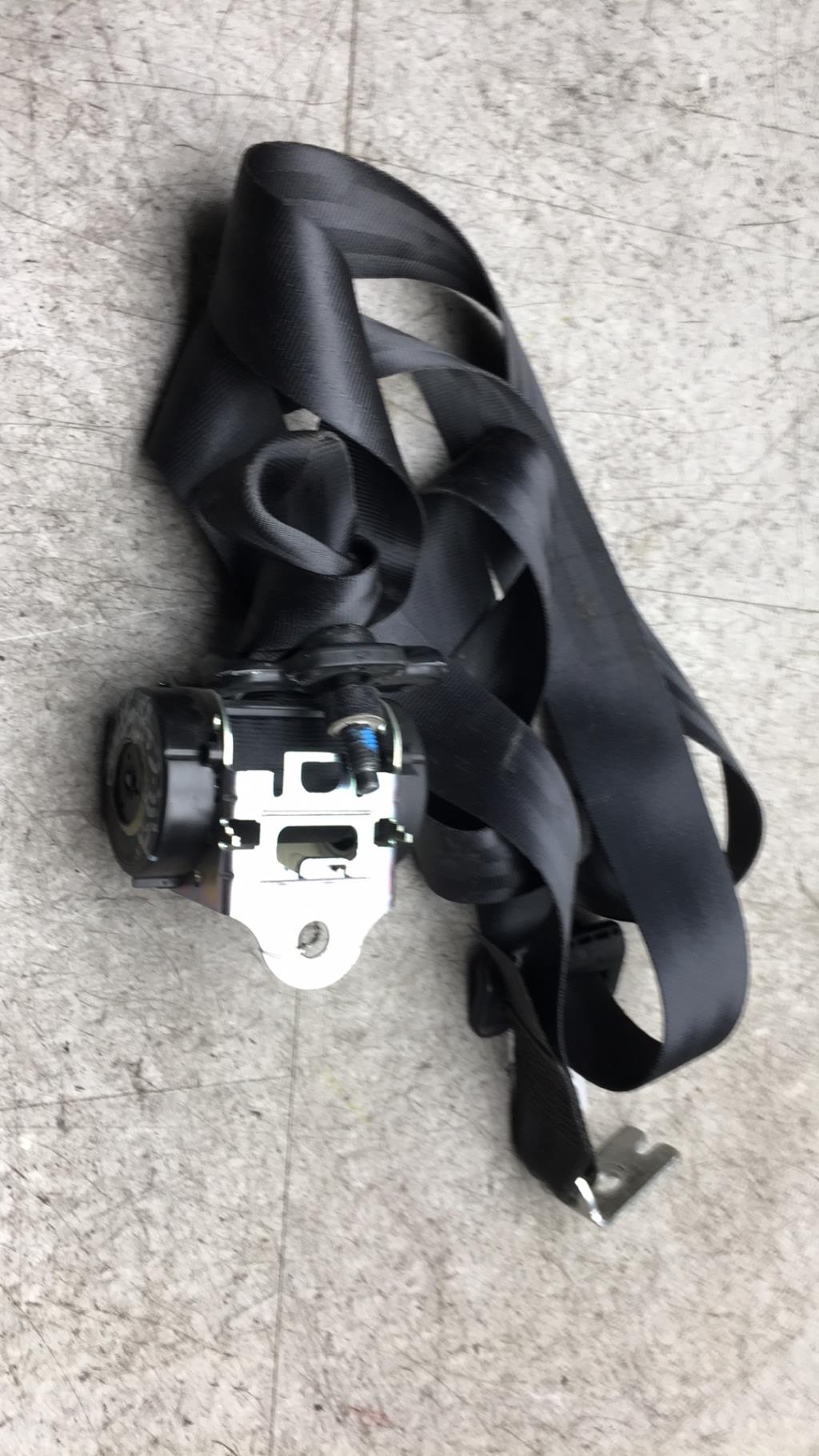 Cintura di sicurezza posteriore sinistra FORD FIESTA 5 PHASE 2 Diésel - 1