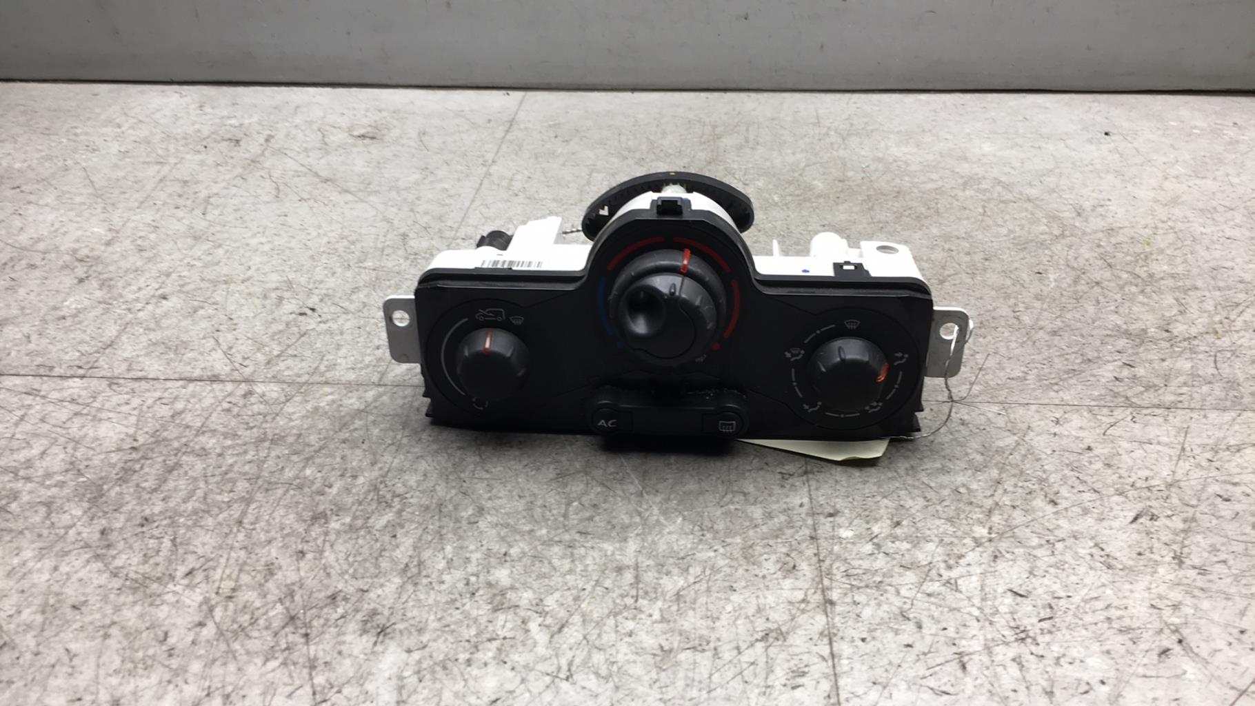Commande chauffage RENAULT KANGOO 2 PHASE 1 Diesel - 1