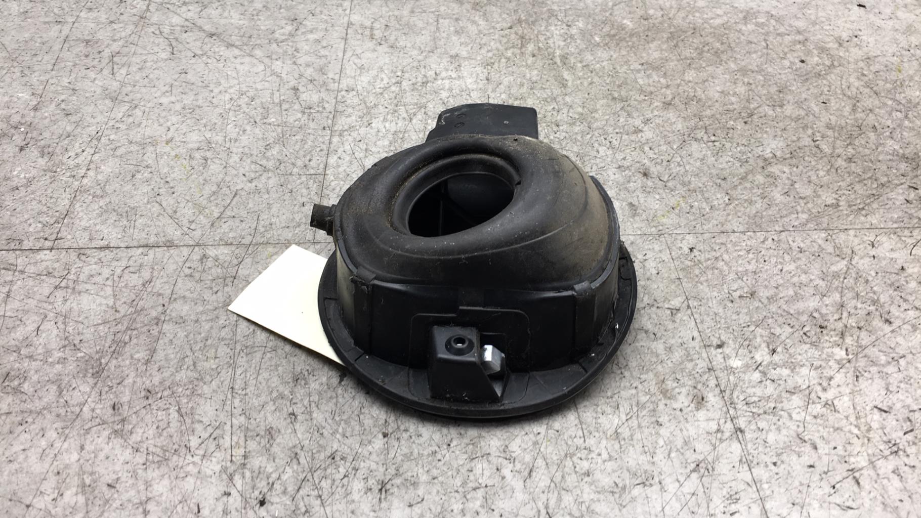 Trappe d'essence VOLKSWAGEN GOLF 5  - 1