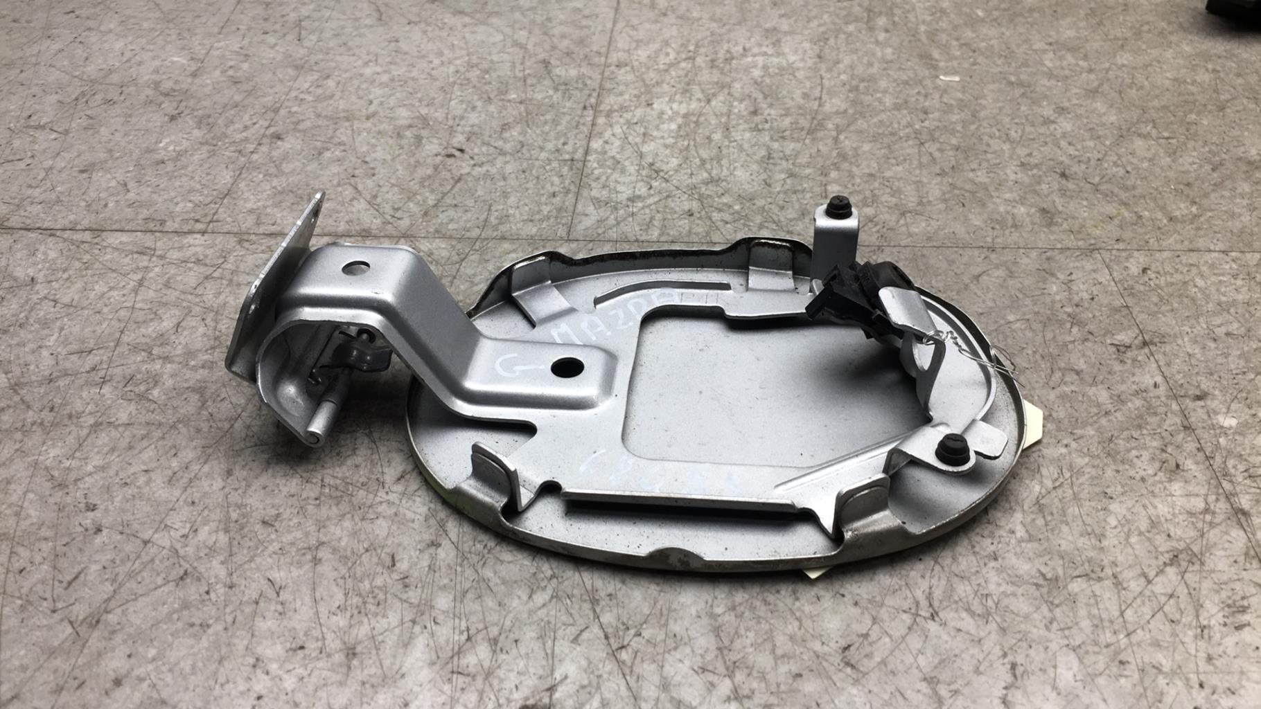 Trappe d'essence MAZDA 3 1 PHASE 2  - 1