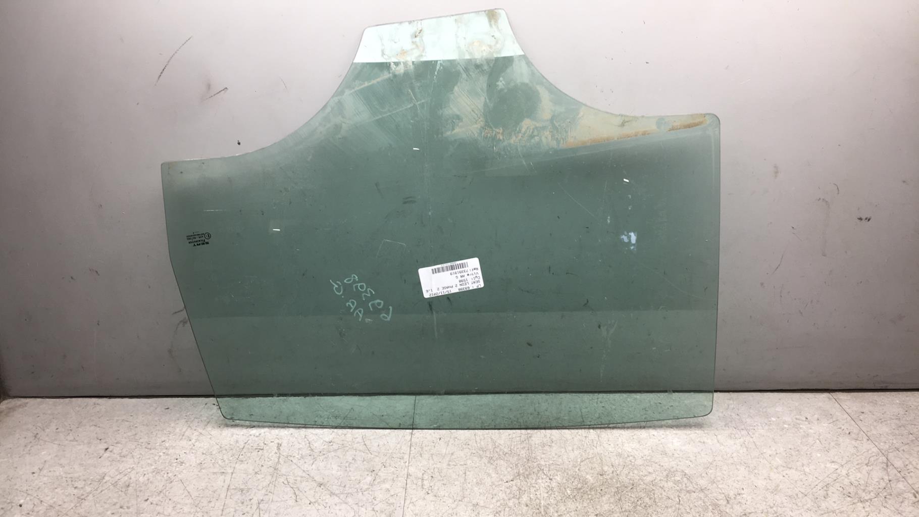 Vitre arriere gauche SEAT LEON 2 PHASE 2 Diesel - 1