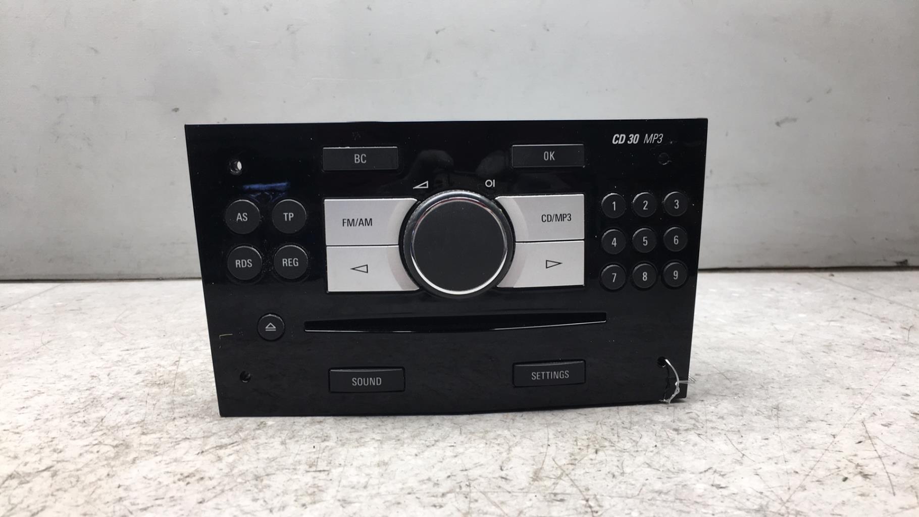 Autoradio originale OPEL ASTRA H GTC PHASE 2 Diésel - 1