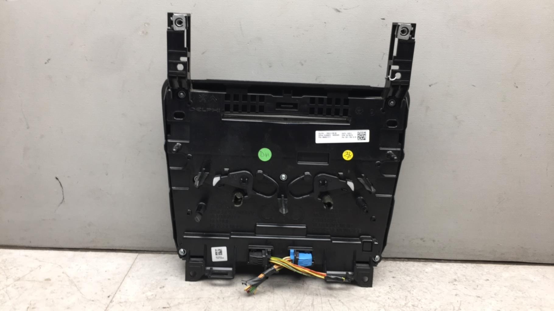 Commande autoradio CITROEN DS4 PHASE 1 Essence - 1