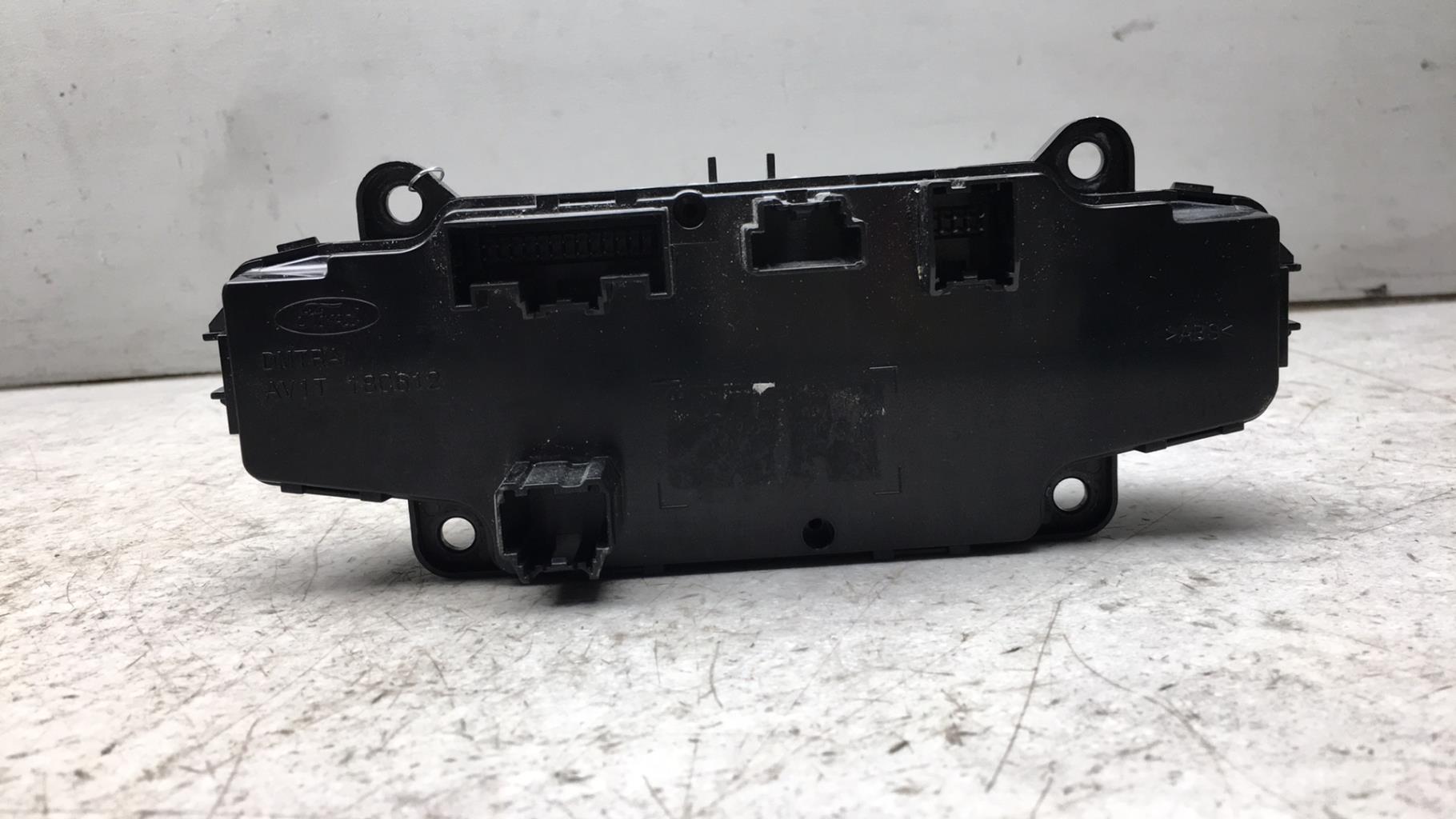 Commande chauffage FORD B-MAX Diesel - 1