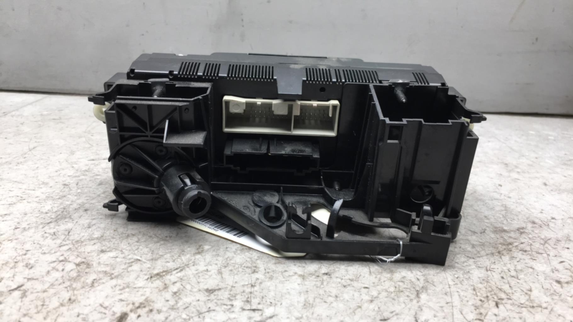 Commande chauffage VOLKSWAGEN CADDY 3 PHASE 1  - 1