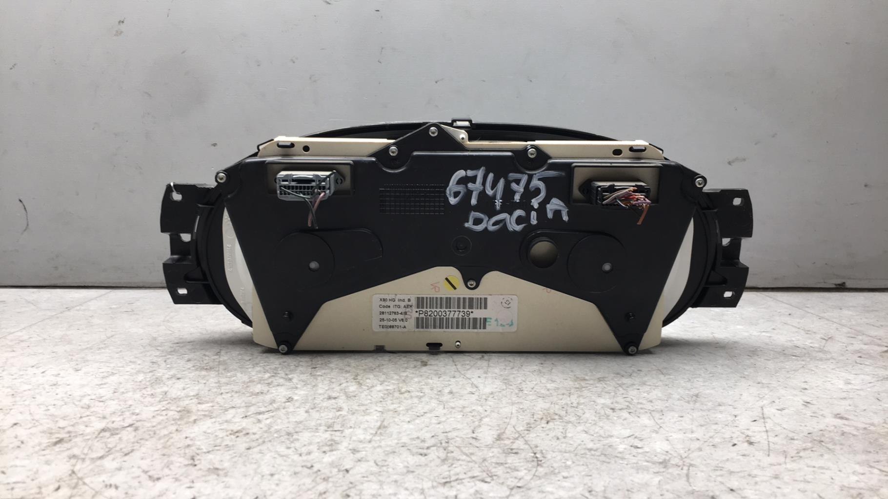 Compteur DACIA LOGAN 1 PHASE 1 Essence - 1