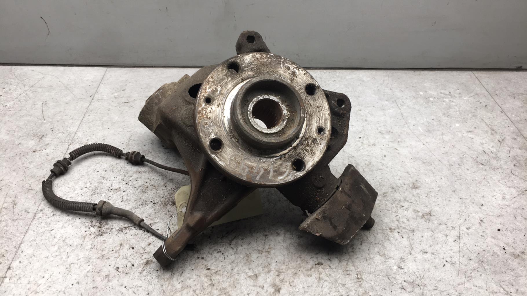 Fusee avant droit CITROEN C5 1 PHASE 1 Diesel - 1