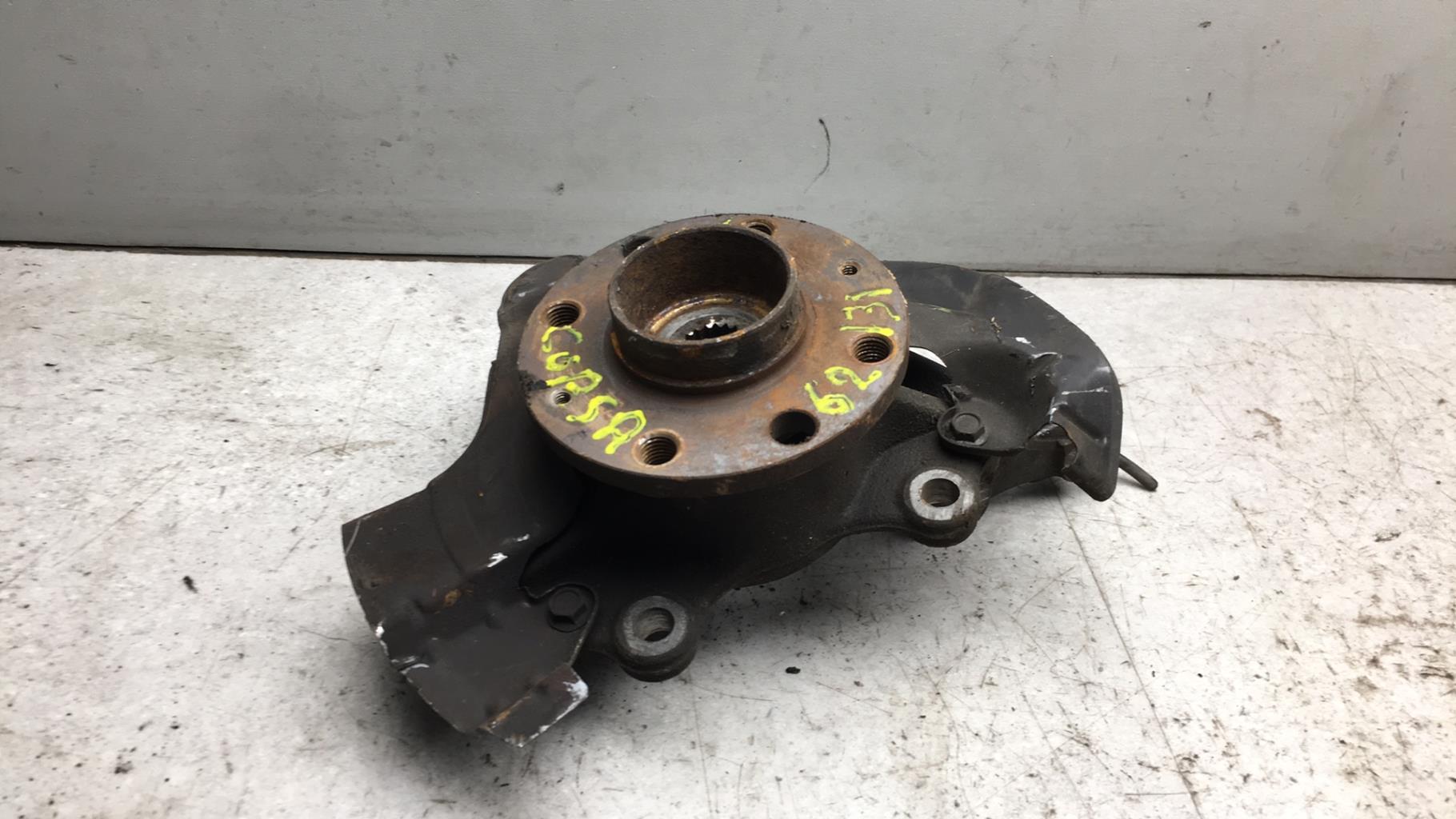 Fusee avant droit OPEL CORSA D PHASE 1 Essence - 1