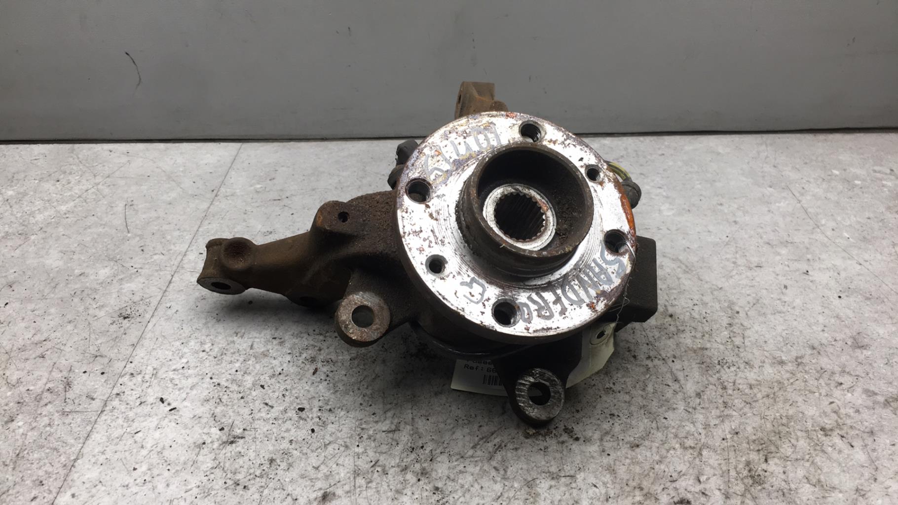 Fusee avant gauche DACIA SANDERO 2 PHASE 2 Essence - 1