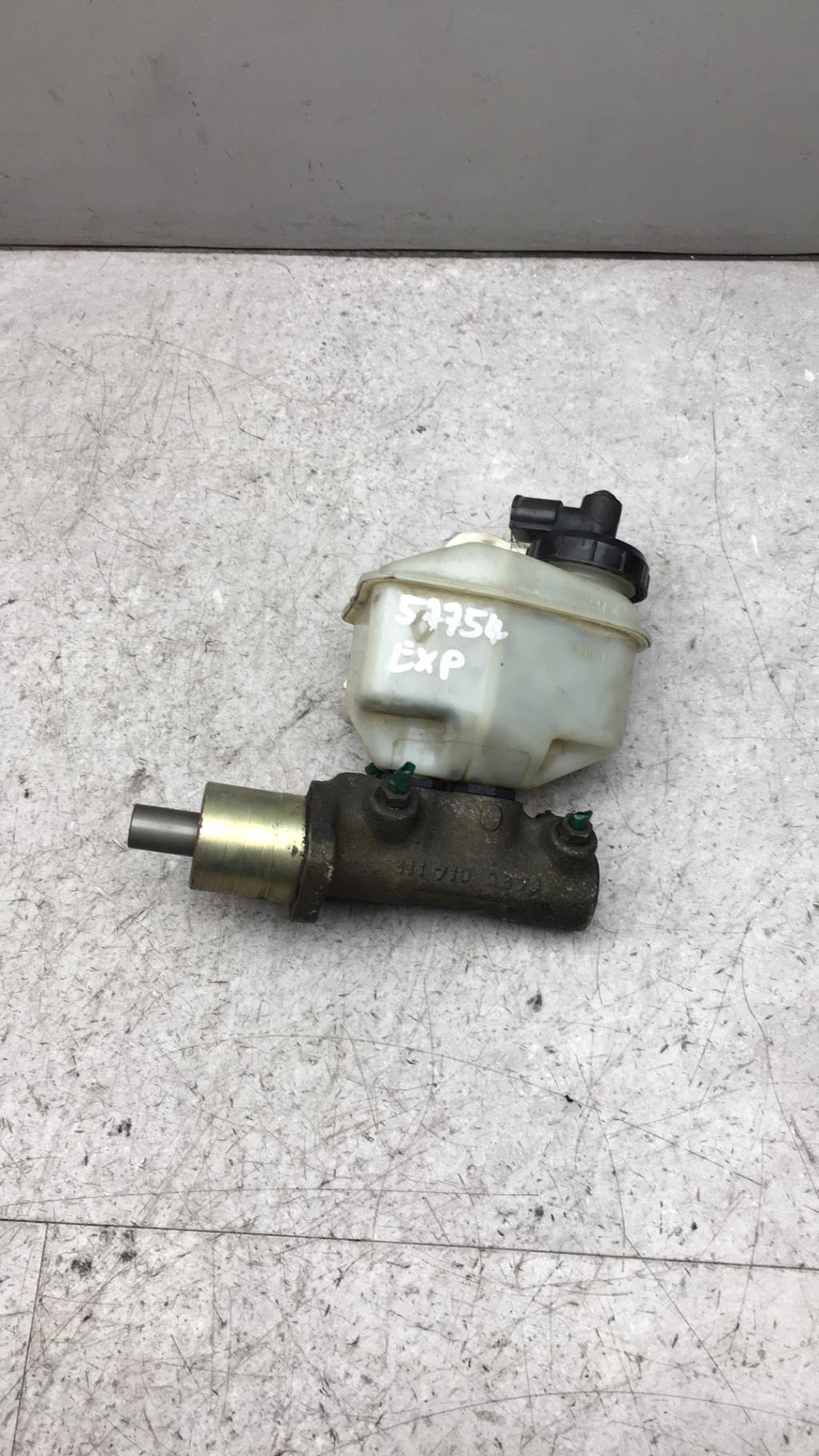 Maitre cylindre (freinage) RENAULT EXPRESS PHASE 1 Essence - 1