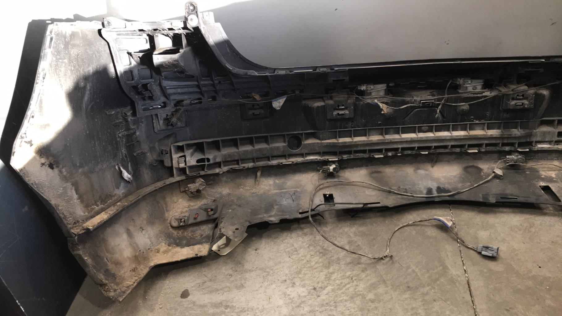 Pare choc arriere RENAULT VEL SATIS PHASE 1 Diesel - 1