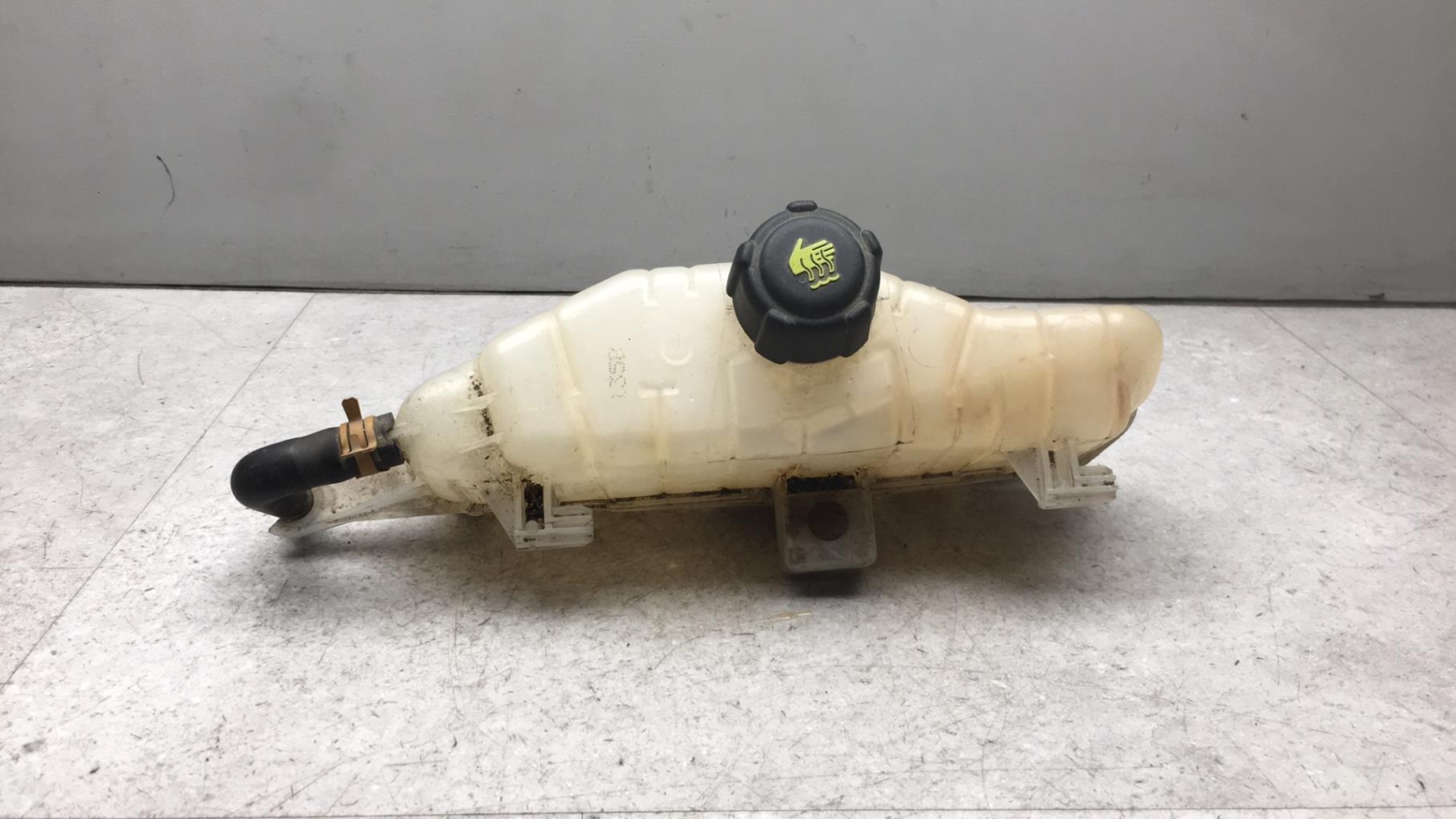 Vase d'expansion RENAULT CLIO 3 PHASE 2 BREAK Diesel - 1