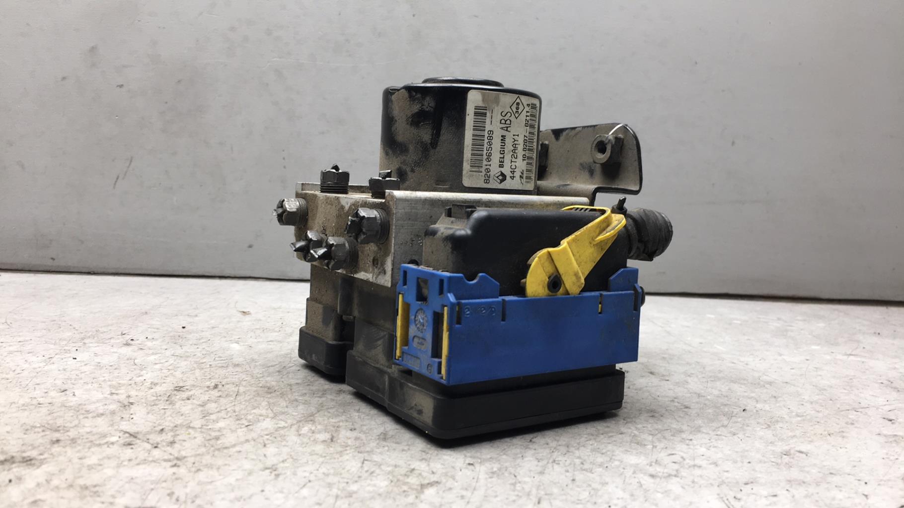 Bloc ABS (freins anti-blocage) RENAULT TWINGO 2 PHASE 2 Essence - 1