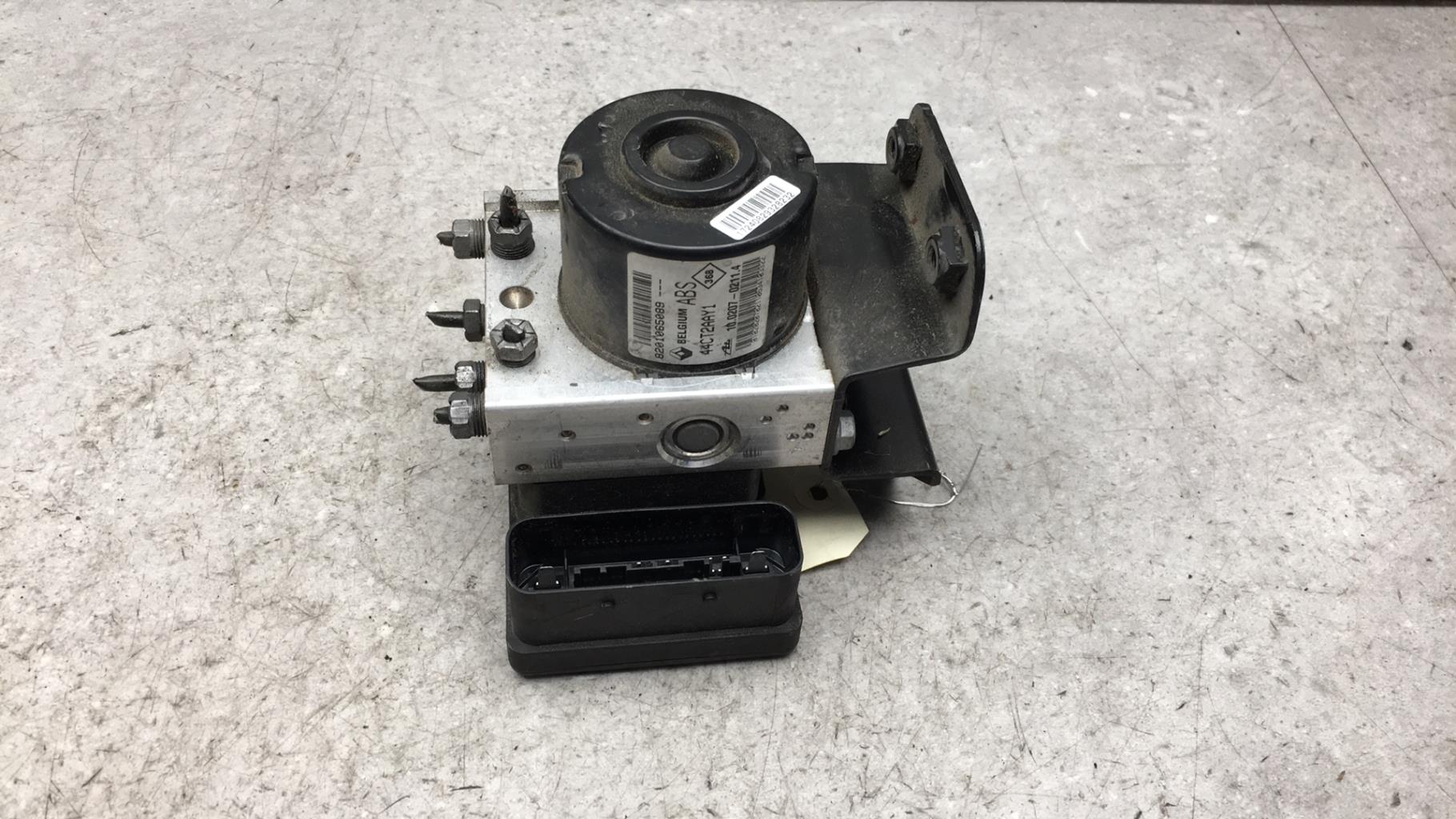 Bloc ABS (freins anti-blocage) RENAULT TWINGO 2 PHASE 2 Essence - 1