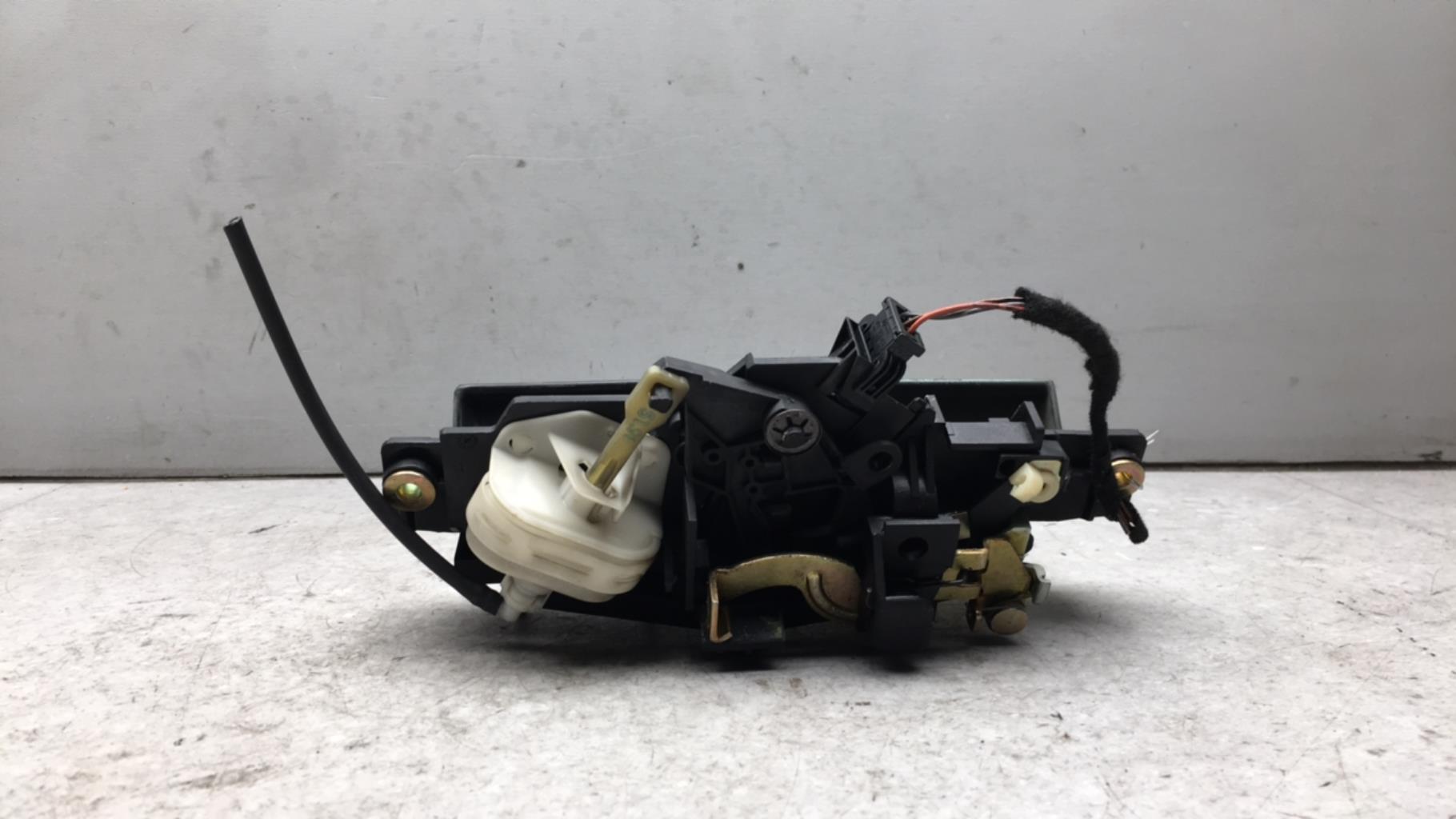 Bouton de coffre AUDI A3 1 PHASE 2  - 1