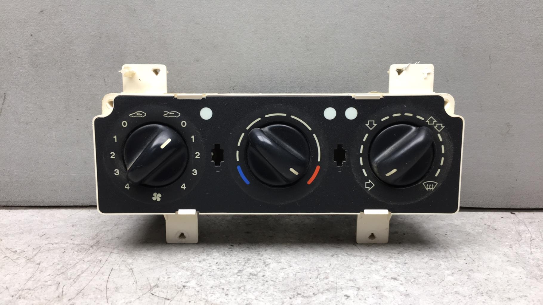 Commande chauffage CITROEN XSARA PHASE 1 Essence - 1