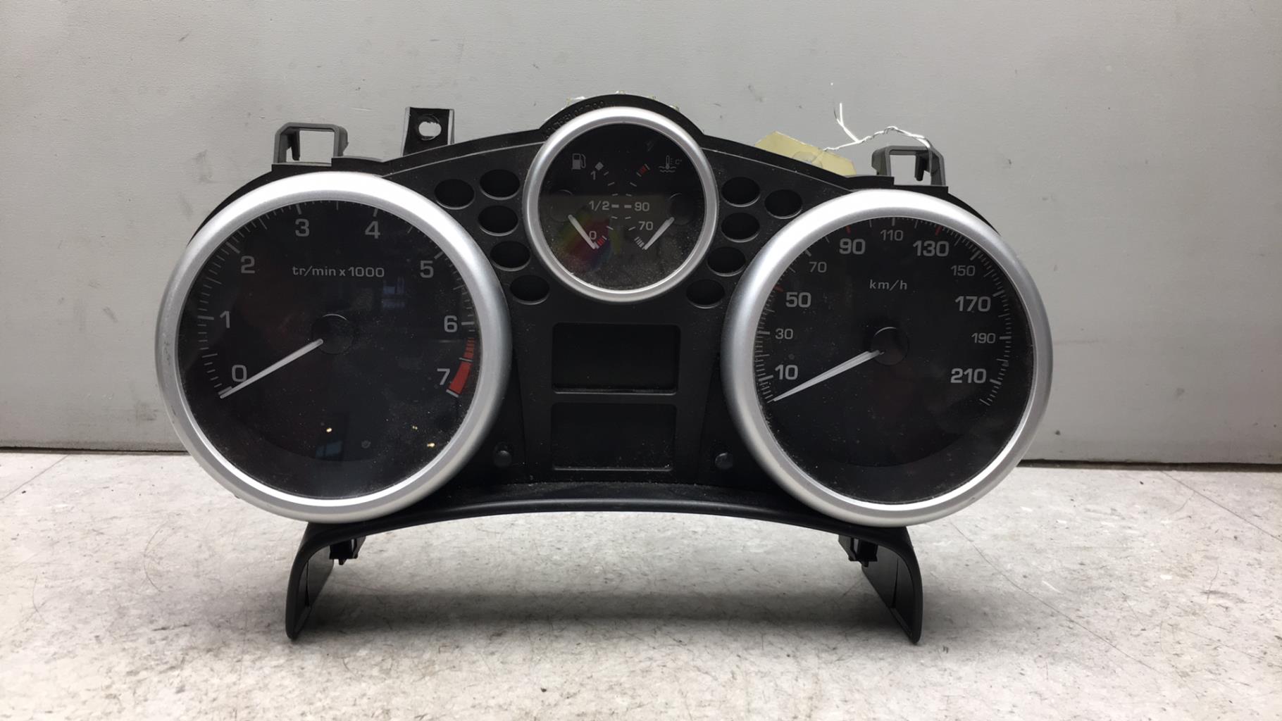 Compteur PEUGEOT 207 PHASE 2 Essence - 1