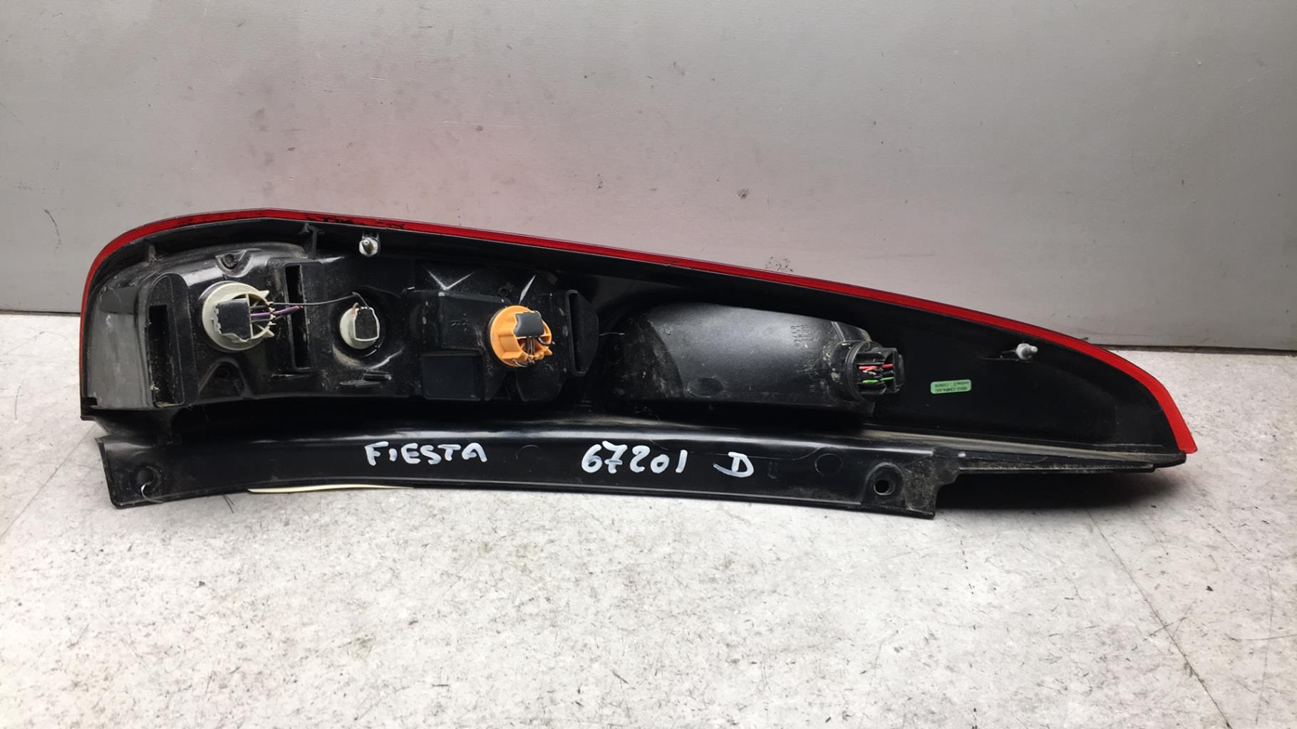 Fanale posteriore principale destro (luci) FORD FIESTA 5 PHASE 2  - 1