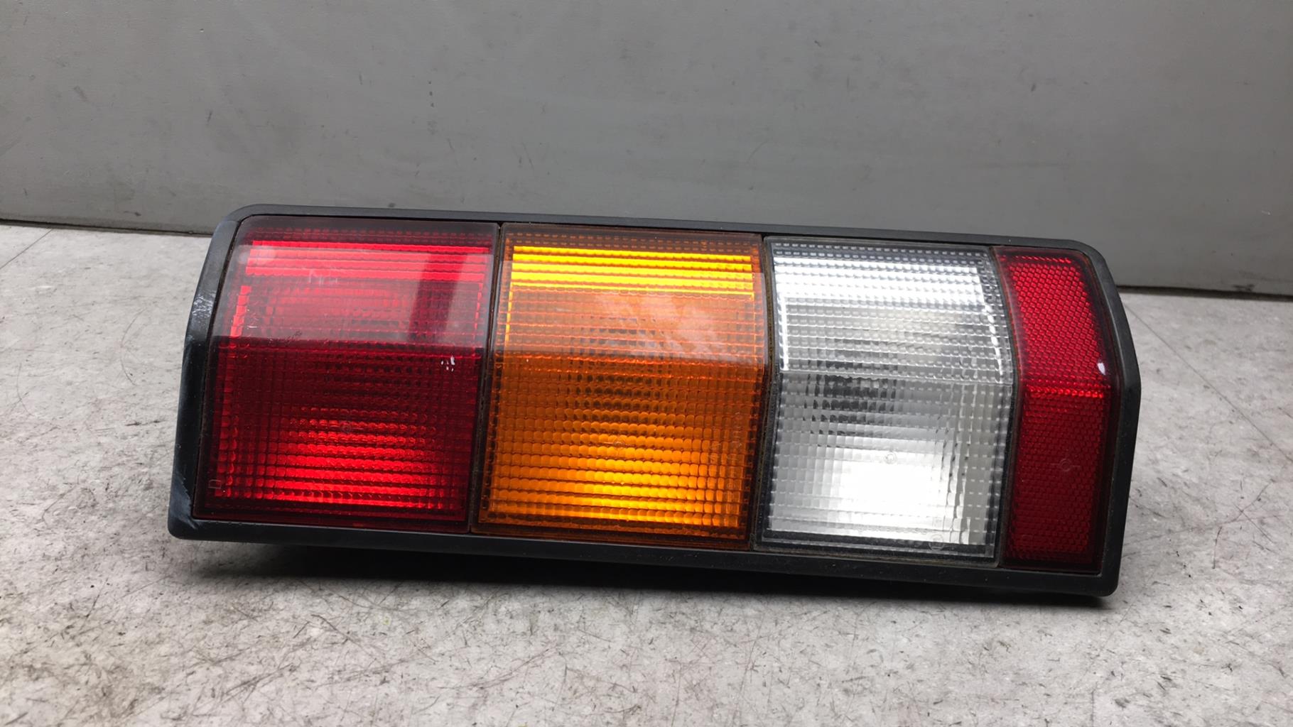Fanale posteriore principale destro (luci) RENAULT EXPRESS PHASE 1  - 1