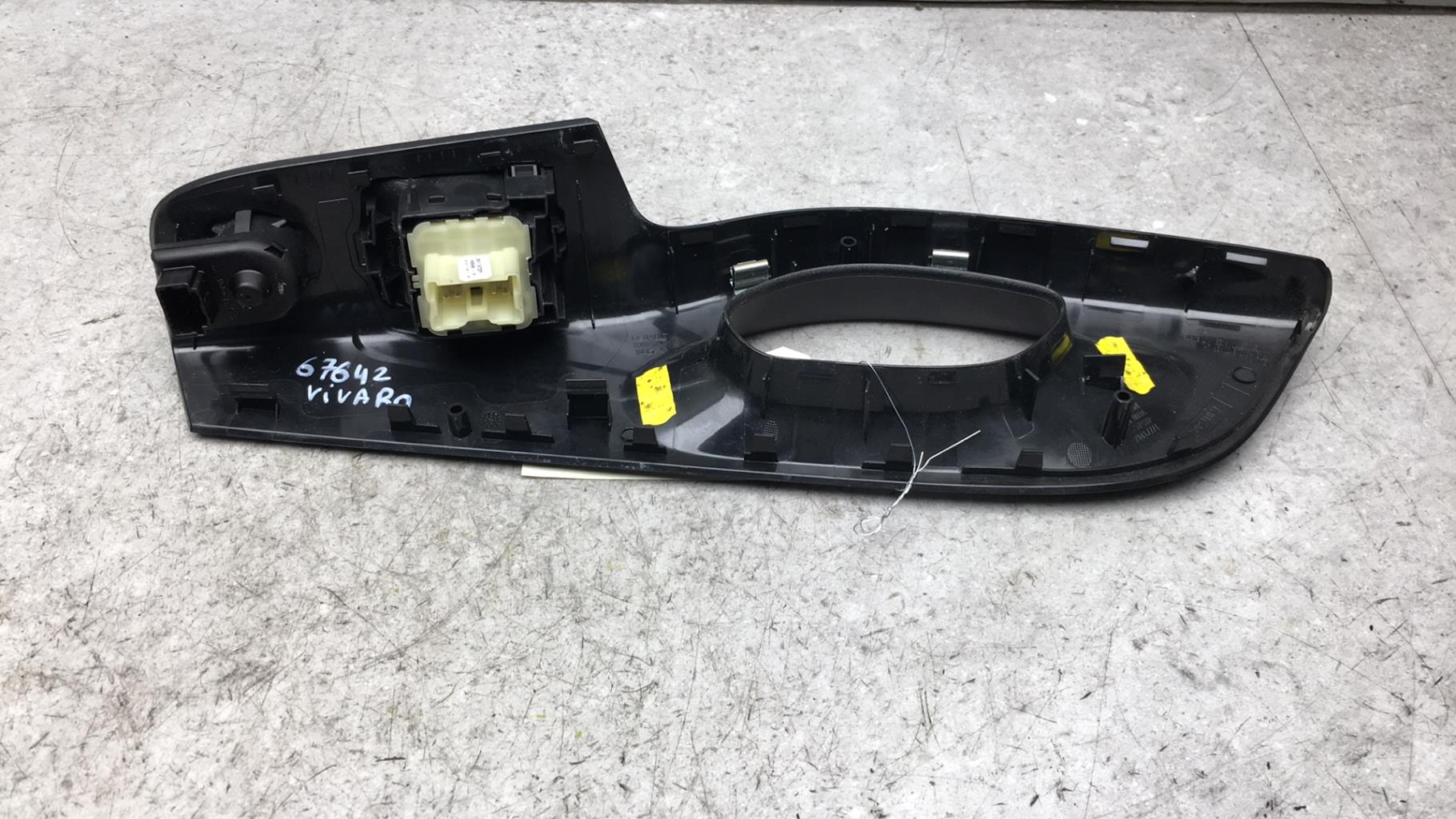 Interruttore lavacristalli anteriore sinistro OPEL VIVARO 2 Diésel - 1
